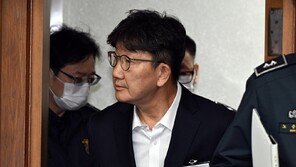 ‘통일교 1억 수수 혐의’ 권성동, 내달 17일 변론 종결