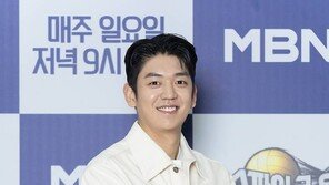 이용대, 윤채경과 열애설 침묵 “넘어가달라”