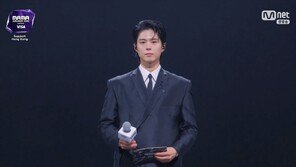 “음악이 주는 치유와 연대”…묵념으로 막 올린 홍콩 ‘마마 어워즈’