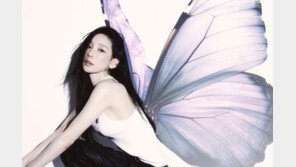 컴필레이션 앨범·전시회…태연이 솔로 데뷔 10주년을 기념하는 법 