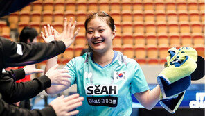 탁구 전설 유남규의 딸 유예린, 세계청소년선수권 8강 안착