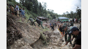 인간이 초래한 기후변화, 수백명 죽였다…동남아 홍수-산사태