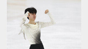 차준환 제치고 랭킹대회 우승…피겨 서민규 “주니어 GP 파이널 금메달 목표”