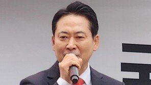 계엄 사과 대신 한동훈 때리는 장동혁… “갈라지고 흩어져 계엄도 탄핵도 못막아”