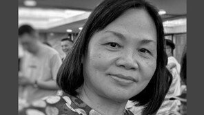 이웃집 문 두드려 “대피하세요”…홍콩 아파트 4명 살리고 숨진 여성