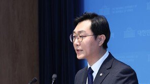 여성단체협 “장경태에 깊은 배신감…2차 가해 악습 되풀이”