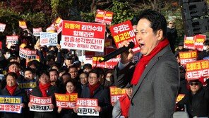 “과거 벗어나자 외치는 게 과거 머무는 것”… 장동혁, 빗발치는 ‘계엄 사과’ 요구 일축