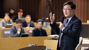 전기차 70%-재생에너지 30%… 10년 뒤 저탄소 일상 만든다