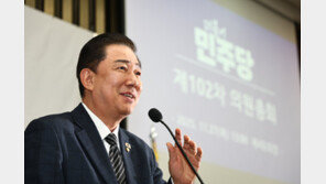 與 김병기 “李 정부 첫 예산안 지켰다…시한 내 처리 감사”