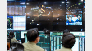 ‘0.3ｍ급 초정밀 관측’ 아리랑 7호 발사 성공…목표 궤도 안착