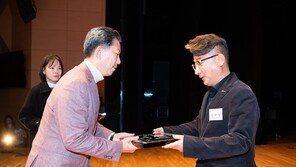 원바이오젠 김원일 대표, ‘2025년 구미시 최고 기업인’ 중소기업 부문 수상