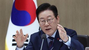 李 “국가권력 범죄, 나치전범처럼 살아있는 한 처벌”