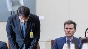 쿠팡 대표, 1조 과징금 가능성에 “책임 회피 않겠다”