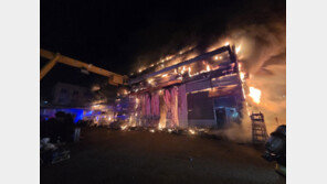 충남 아산 음봉면 금속가공공장서 불…2시간여 만에 진화