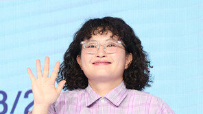 원지, ‘6평 사무실’ 후폭풍…100만 구독자 깨졌다