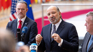  美상무 “한미 투자 7500억 달러로 원전부터 건설”