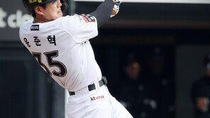 최원준 떠나보낸 NC, 보상선수로 내야수 윤준혁 선택