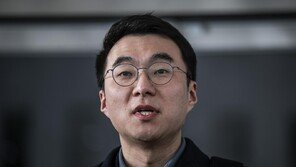 국민의힘 “김남국 사퇴는 꼬리 자르기…김현지 즉각 사퇴하라”  