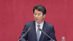 ‘현지 누나’에 재부상한 ‘김현지 실세론’…부랴부랴 진화 나선 與