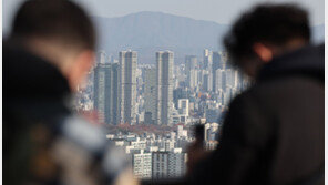 서울 아파트값 상승세 2주 연속 둔화…비규제지역도 오름폭 축소