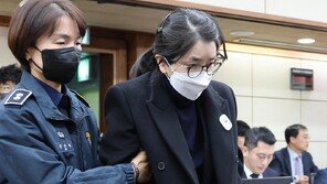 특검, ‘매관매직’ 김건희 소환…목걸이·금거북이·시계 조사