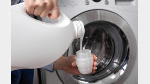 뜯은지 6개월 지나면 버려야…빨래 악취 원인은 ‘이것’ [알쓸톡]