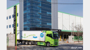 풀무원, 식품업계 최초 대형전기트럭 도입… 2035년까지 온실가스 20% 감축