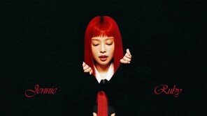 제니 ‘루비’, 美 롤링스톤 ‘2025 최고의 앨범’ 선정