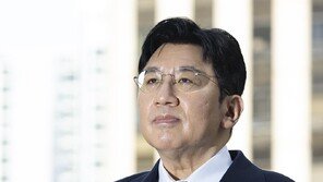 방시혁 하이브 주식 1568억 묶였다…법원, 추징보전 인용