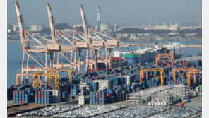 10월 경상수지 68.1억달러 흑자…추석연휴에 흑자폭은 ‘반토막’