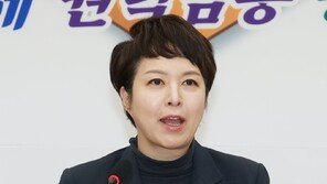 김은혜 “실세 ‘현지’만 남았다…도마뱀도 놀랄 꼬리 자르기”