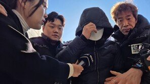 “계엄령 놀이” 양양 공무원 영장심사…취재진 질문에 묵묵부답
