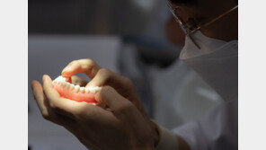 “치과 갈 땐 ‘치료비용계획서’ 요구하세요”…진료비 분쟁 ‘급증’