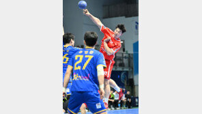 핸드볼 SK, 6전 전승 ‘선두’…인천도시공사는 4연승