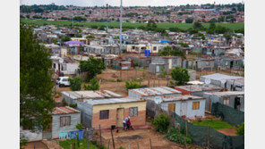 남아공 호스텔 총기 난사…세 살짜리 어린이 포함 11명 사망