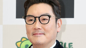 “얼음 붓고 때렸다” 조진웅, 감독·배우 폭행 주장까지…