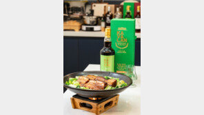 골든블루, 이연복과 네 번째 협업… ‘시그니처’ 동파육과 어울리는 카발란은?