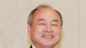 [신문과 놀자!/피플 in 뉴스]한국과 반도체 협력 나선 日소프트뱅크 회장