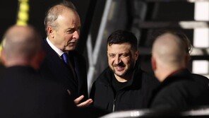 젤렌스키, 런던에서 영·불·독 정상과 회동…트럼프는 질타