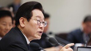 통일교 겨냥한 李대통령 “지탄받는 행위 하는 법인 해산시켜야”