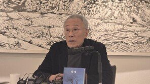 600년 팽나무가 품은 관계의 순환…황석영 신작 ‘할매’ 출간