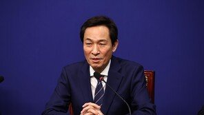 우상호 “대통령, 설레발치는 사람 안 쓴다 해…김현지 월권 본 적 없어”