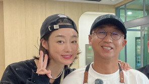 돌싱과 결혼 최여진, 남편 생일파티에 활짝 “내 버킷리스트”