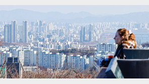 “대통령비서실 28명 중 8명 다주택자…강남3구에 15채 보유”