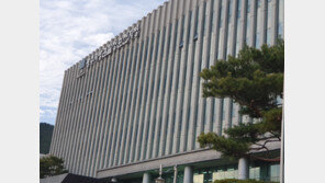 검찰, 4개월 아들 ‘욕조 방치’ 살해 30대 친모 구속 기소