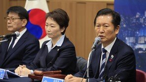 정청래 “사법-경제-문화적 내란 청산”… 장동혁, 장외투쟁 이어 천막농성