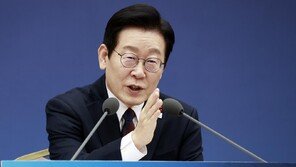 李대통령 “불공정 공직 인사, 익명 텔레그램으로 제보해달라”