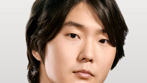 조성진, 내년 롯데콘서트홀 ‘상주 음악가’로 선정