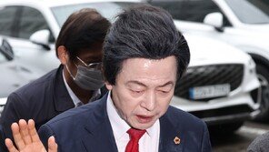 ‘신도 추행 등 혐의’ 허경영, 구속연장 결정에 즉시항고