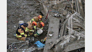 광주 도서관 매몰자 2명 지하 2층에 있는듯…수색 난항